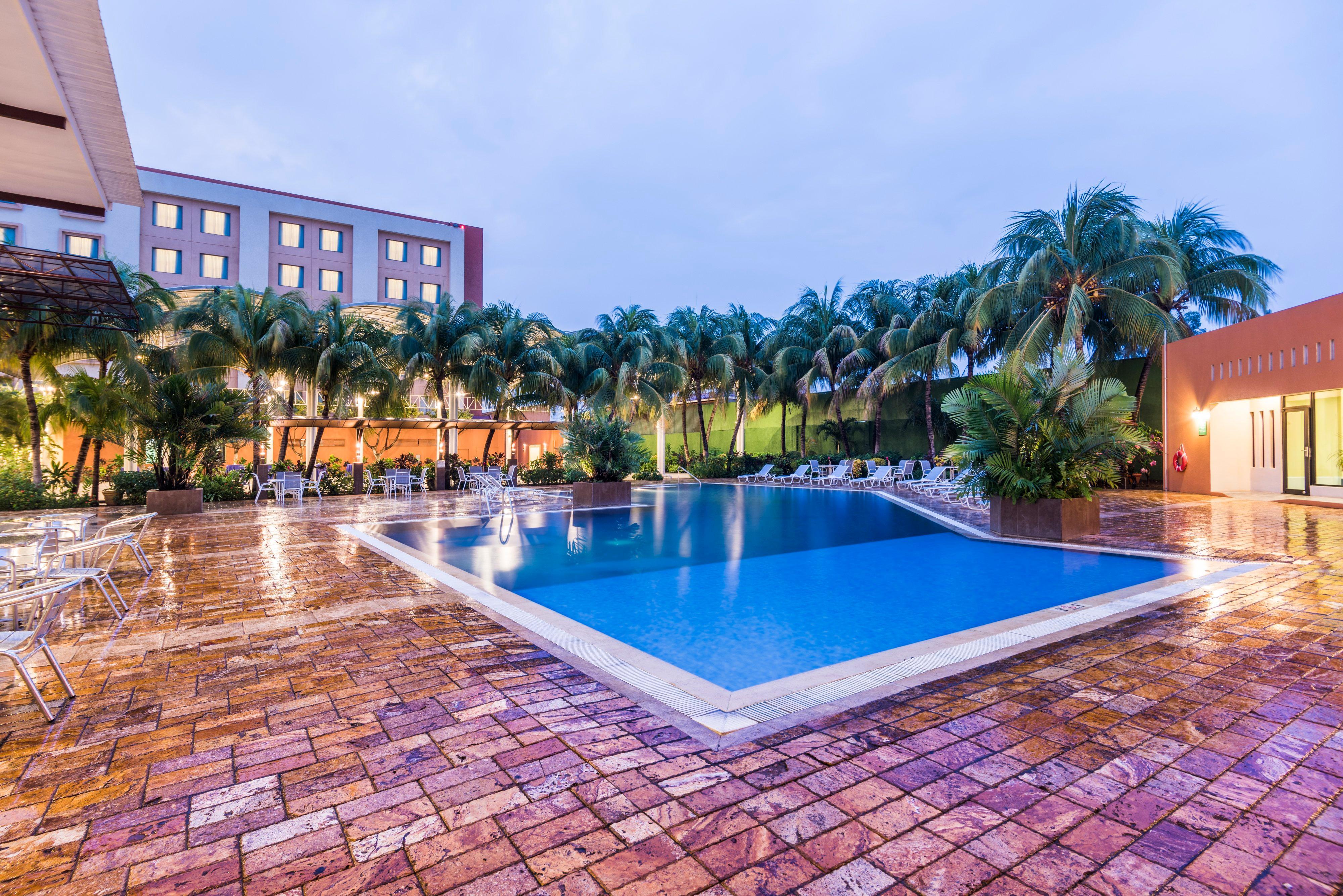 Holiday Inn Convention Center By Ihg Managua Bagian luar foto