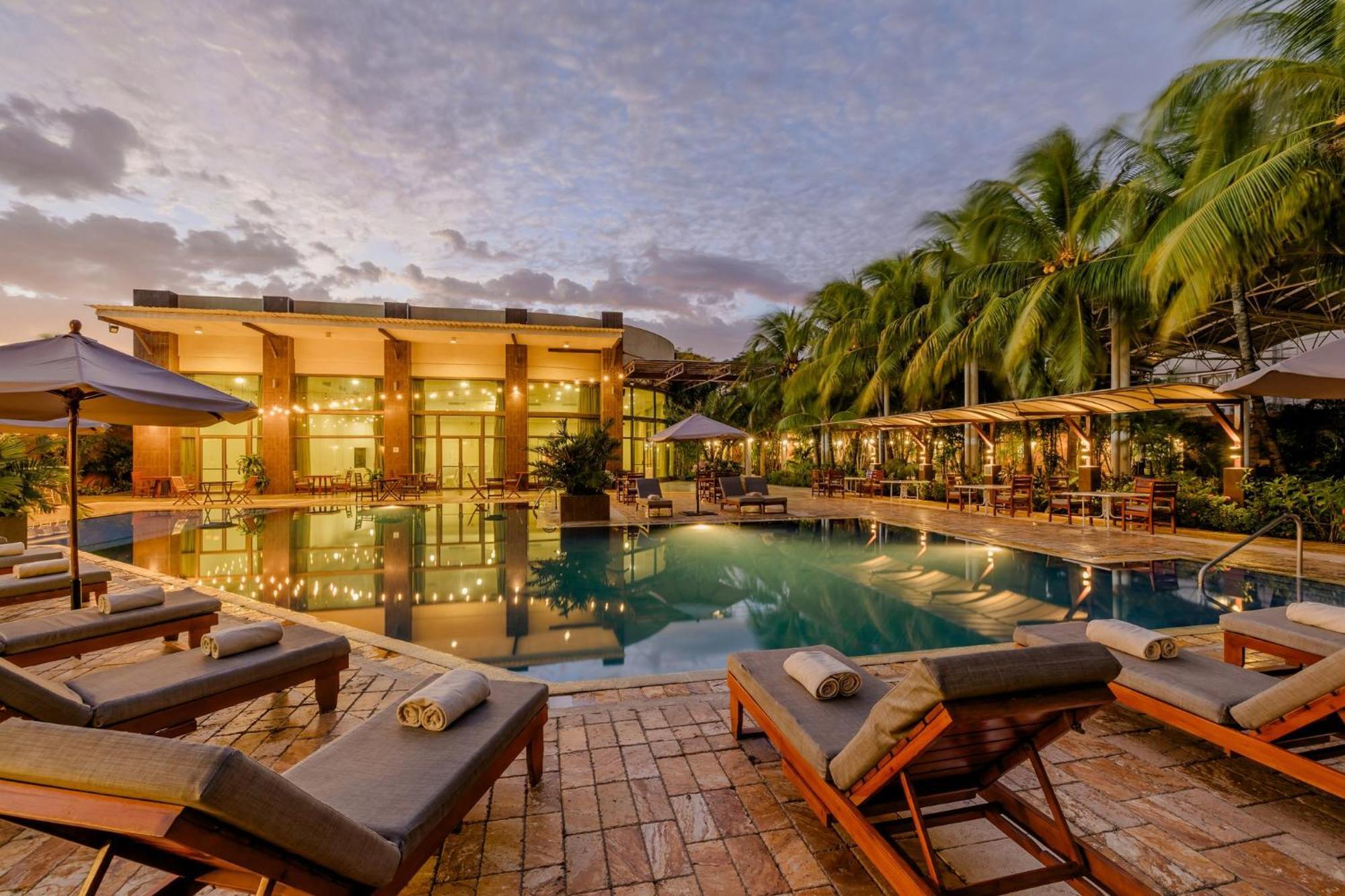 Holiday Inn Convention Center By Ihg Managua Bagian luar foto