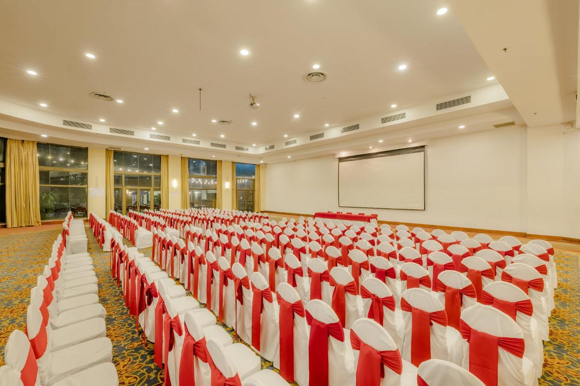 Holiday Inn Convention Center By Ihg Managua Bagian luar foto